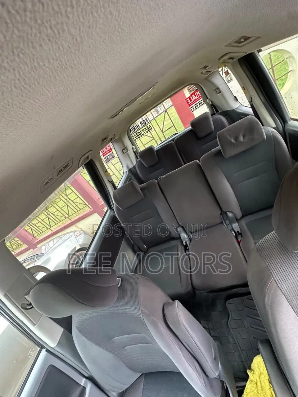 Toyota Voxy X 2WD 8-Seater 2013 Black