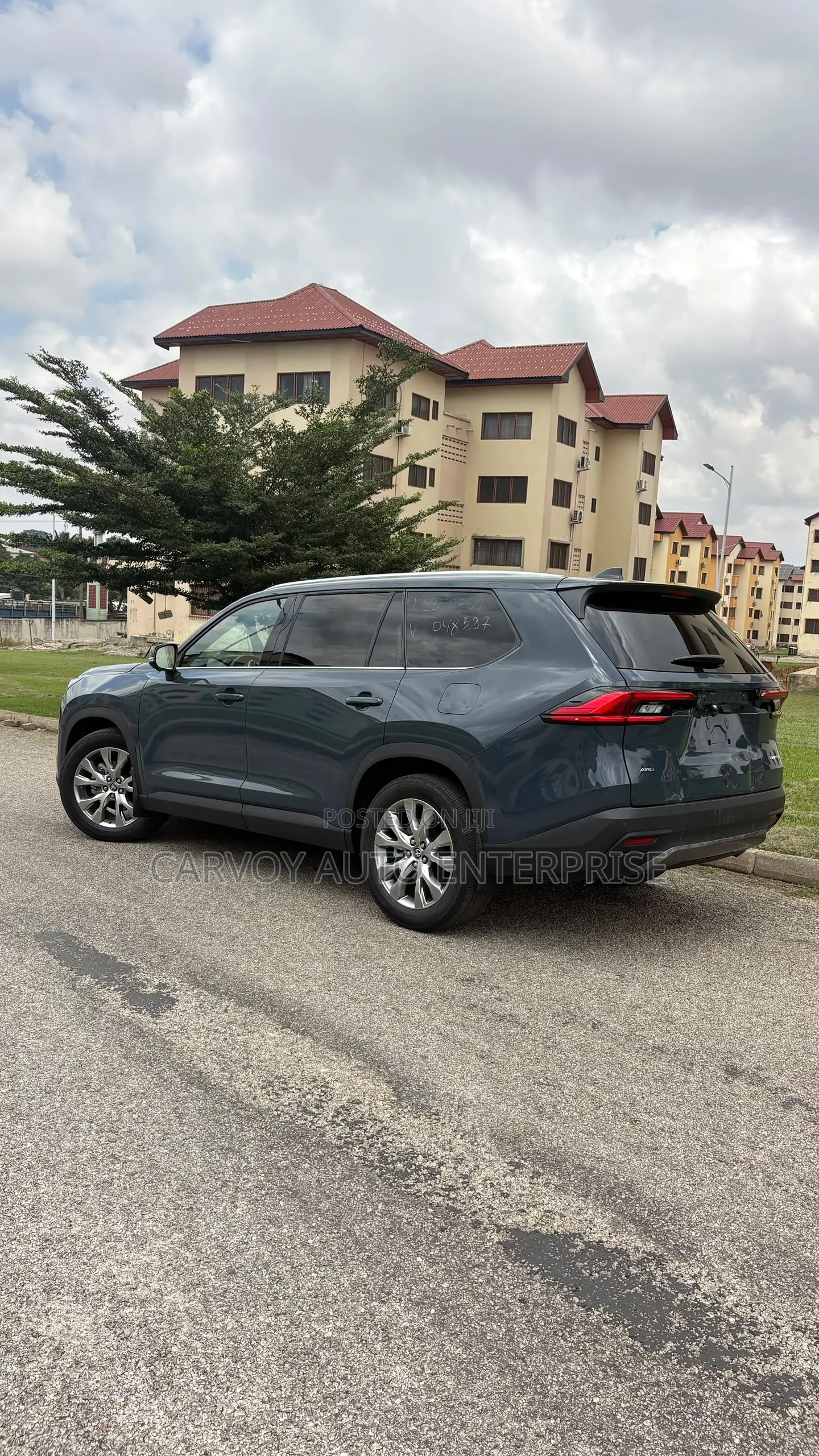 Toyota Grand Highlander Limited AWD 2024 Blue