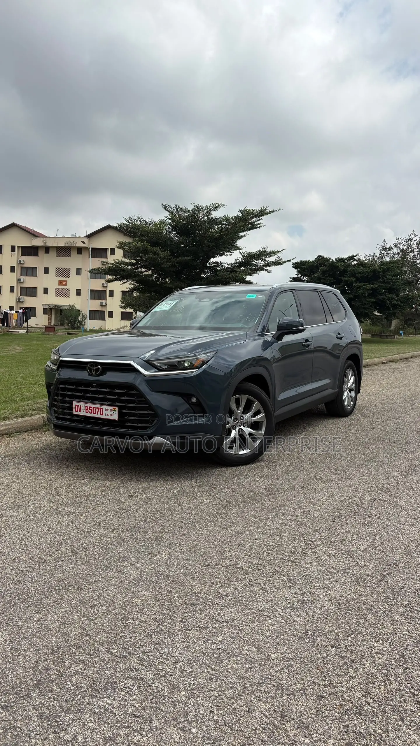 Toyota Grand Highlander Limited AWD 2024 Blue