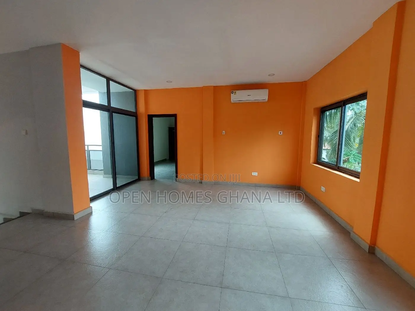 Office Building for Rent in Airport Residential Area