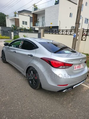 Hyundai Elantra 2014 Silver