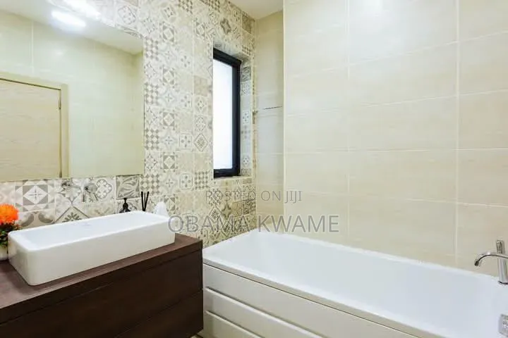 2bdrm Mansion in Laryea Homes, US Embassy Area for rent