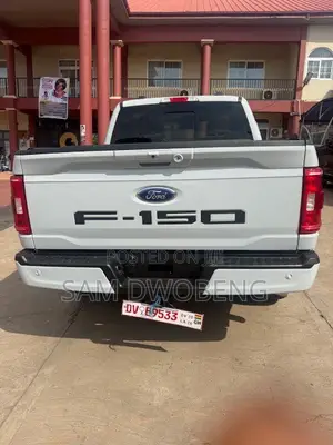 Ford F-150 XLT 2023 Gray