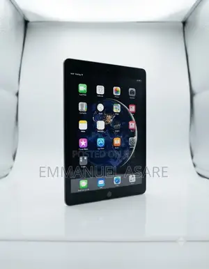 Apple iPad Air 32 GB Black