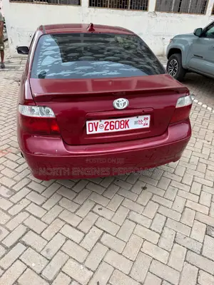Toyota Yaris 2010 Red