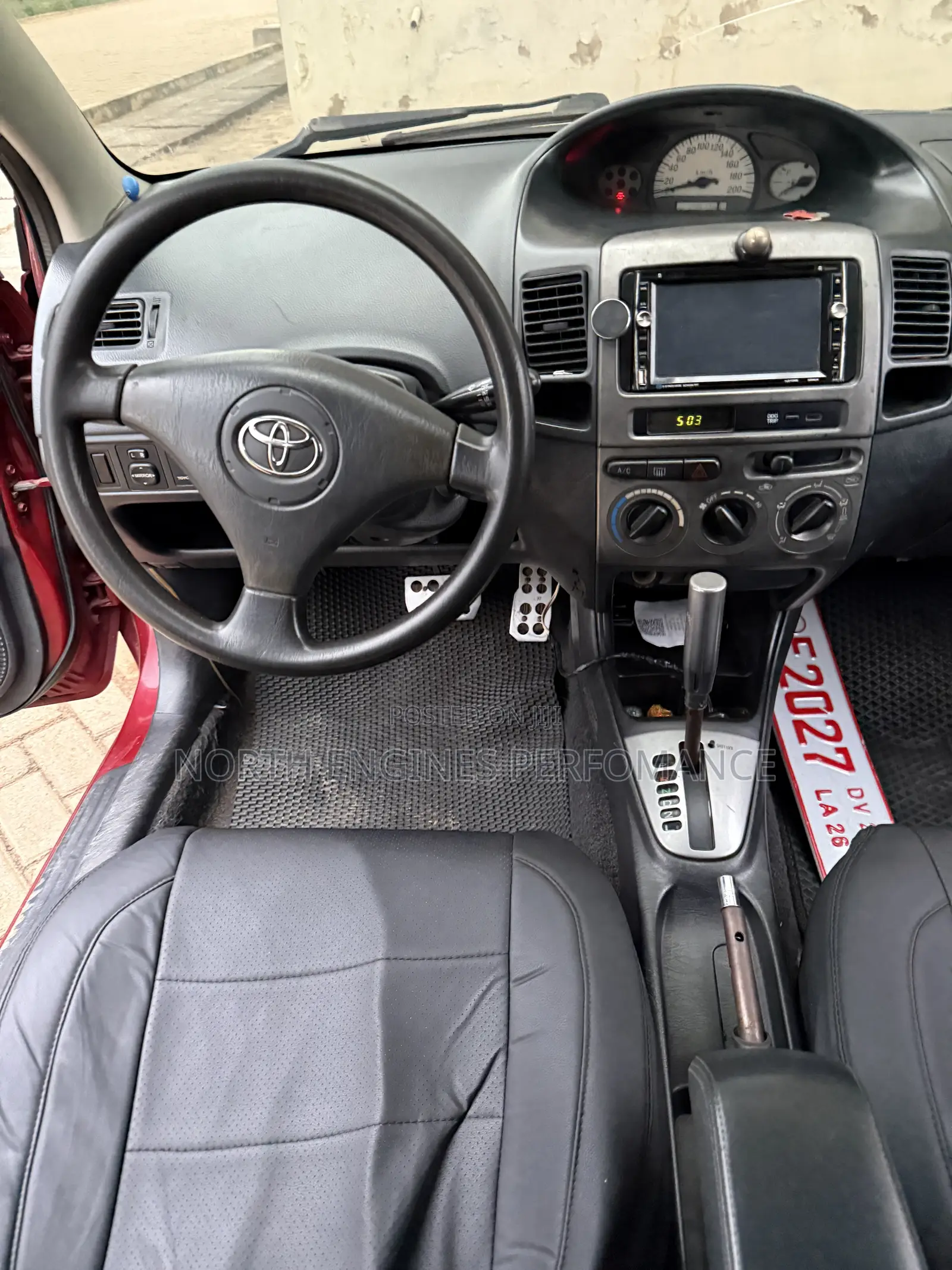 Toyota Yaris 2010 Red