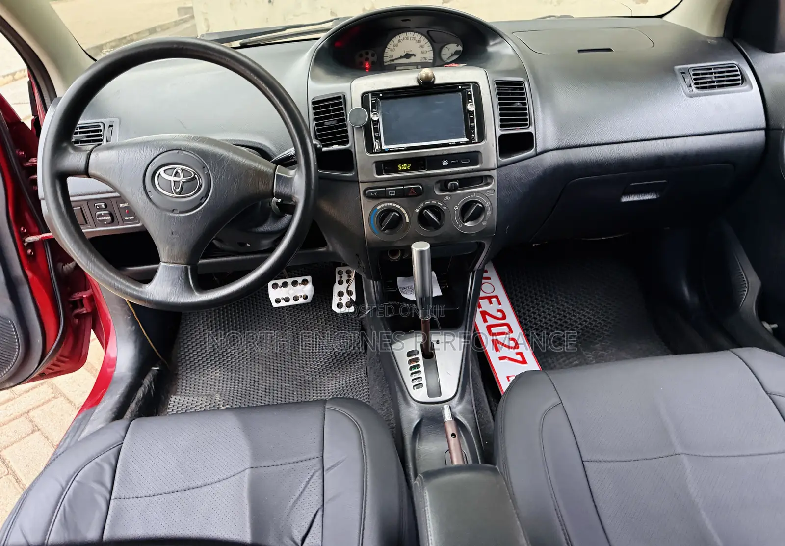 Toyota Yaris 2010 Red