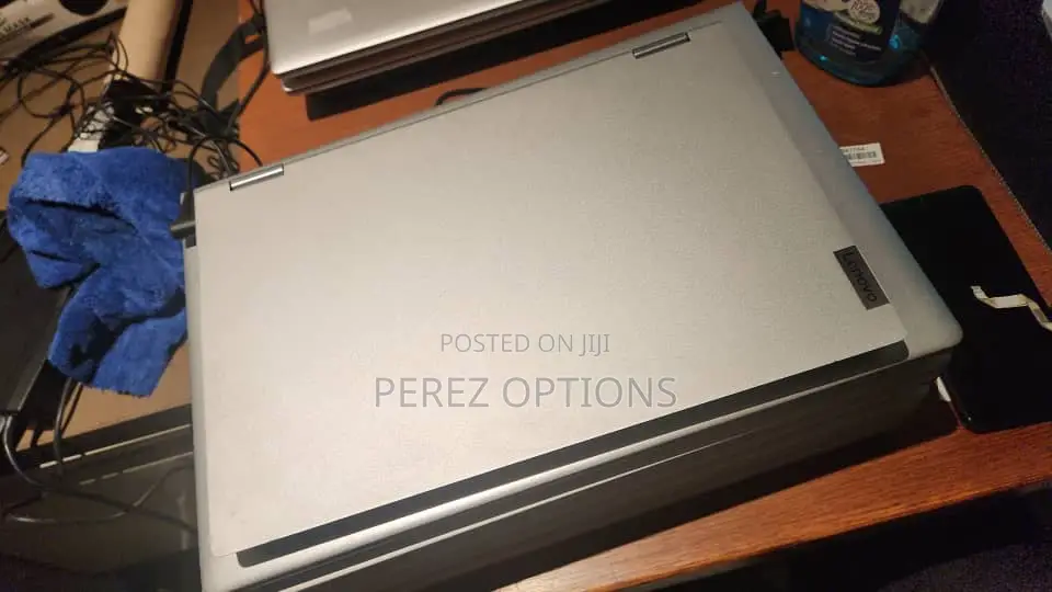 Laptop Lenovo IdeaPad Flex 14 8GB Intel SSD 256GB