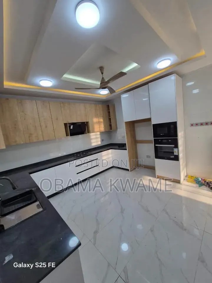 3bdrm House in Laryea Homes, Amasaman for sale