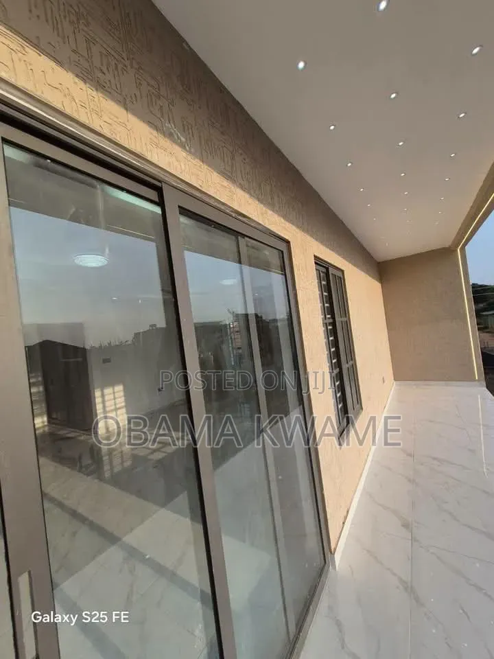 3bdrm House in Laryea Homes, Amasaman for sale