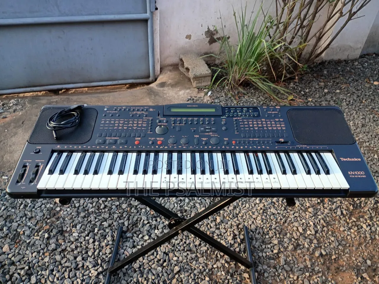 Technics KN1000 PCM Keyboard