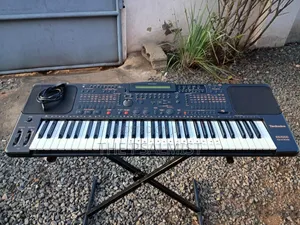 Technics KN1000 PCM Keyboard