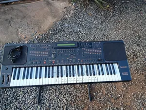 Technics KN1000 PCM Keyboard