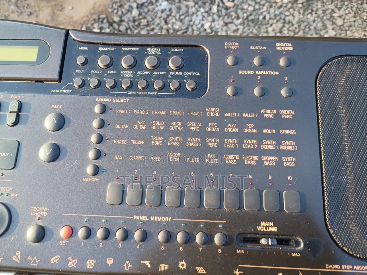 Technics KN1000 PCM Keyboard