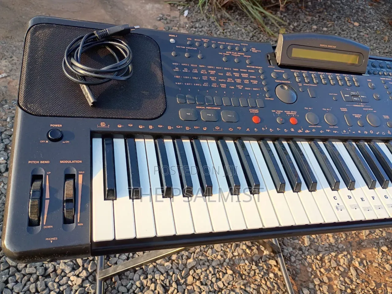 Technics KN1000 PCM Keyboard