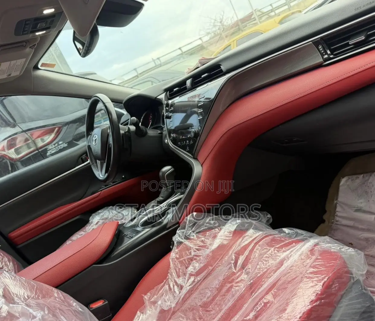 Toyota Camry XSE (2.5L 4cyl 8A) 2019 White