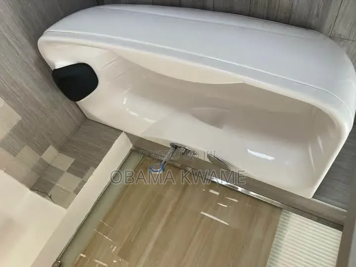 4bdrm House in Laryea Homes, A&C Mall Area for rent