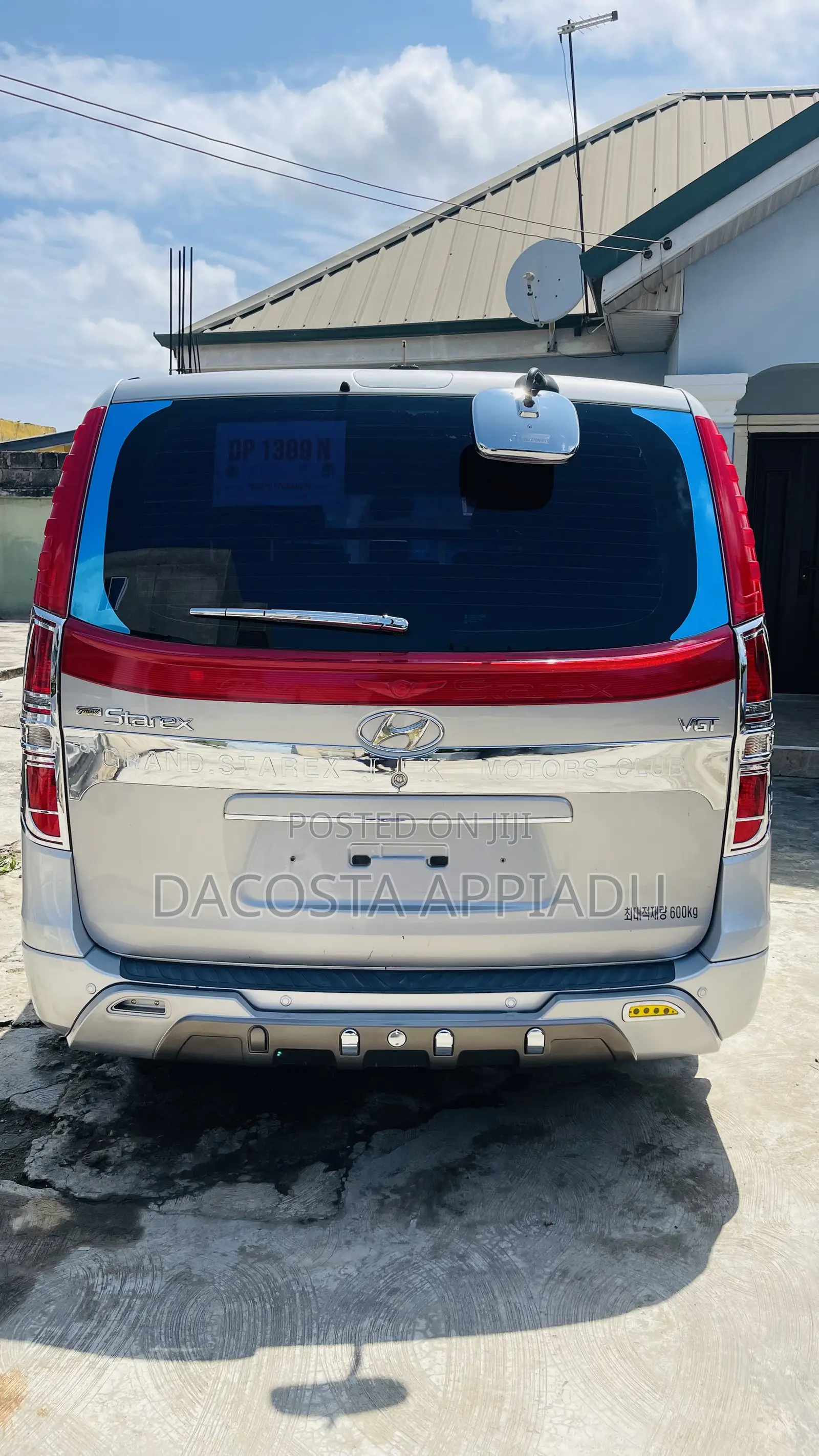 Hyundai Starex 2015 Silver