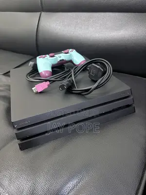 PS4 PRO With Games