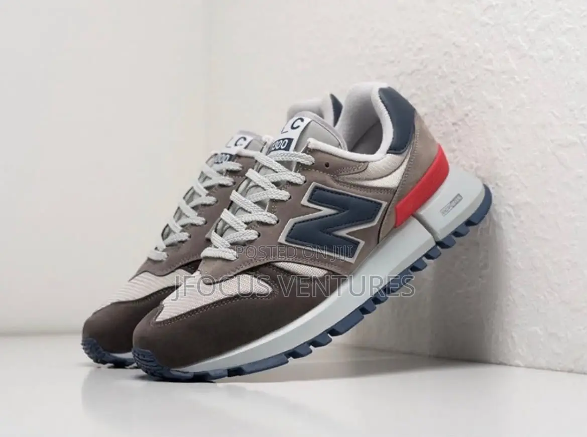 New Balance RC 1300
