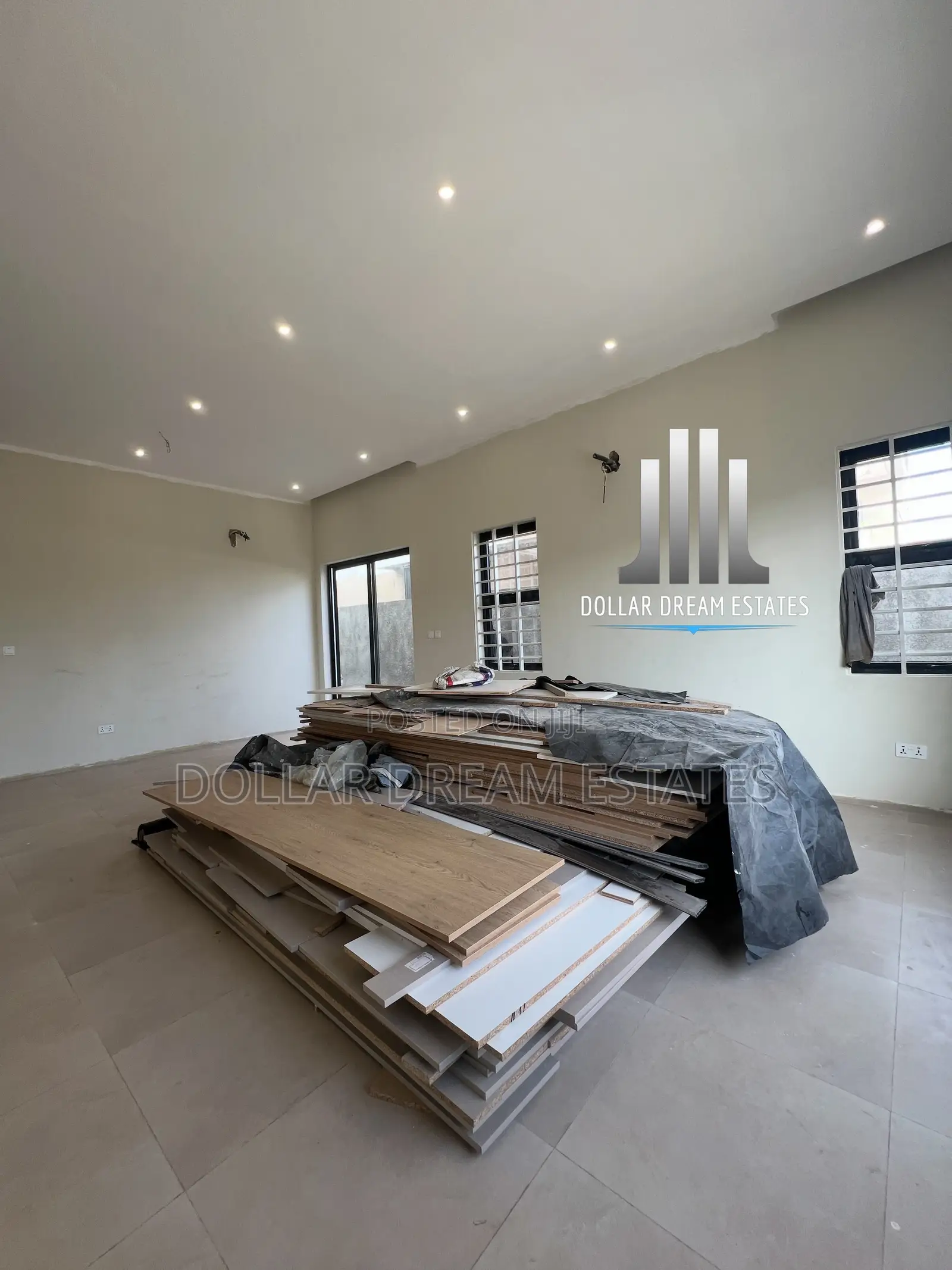 5bdrm House in Spintex for sale