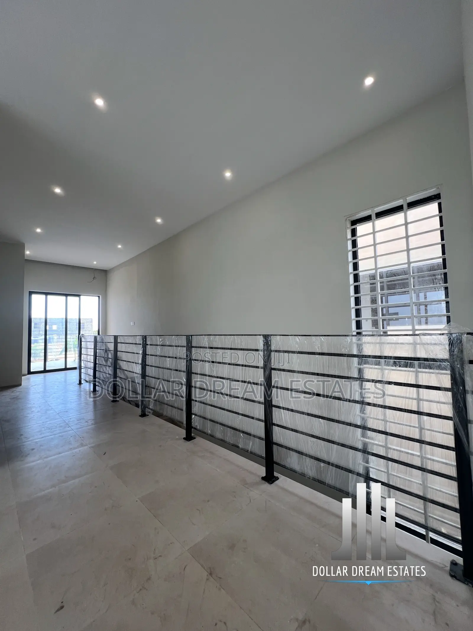 5bdrm House in Spintex for sale