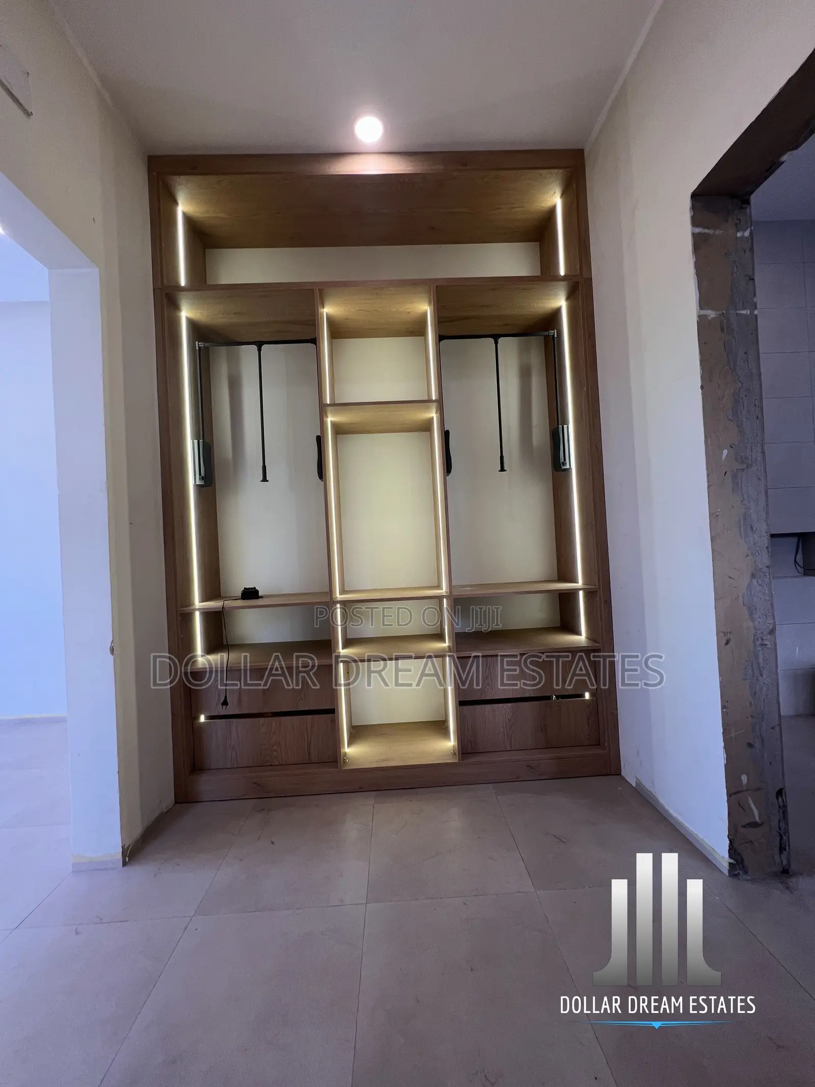 5bdrm House in Spintex for sale