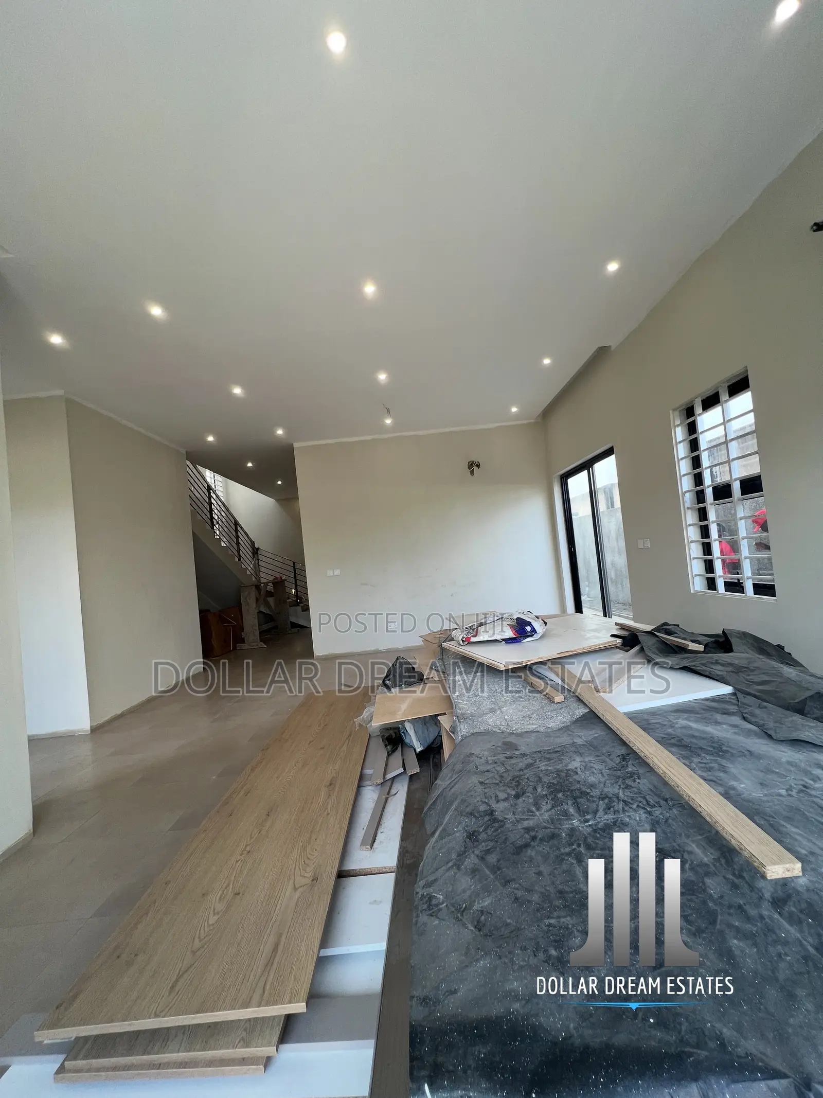 5bdrm House in Spintex for sale