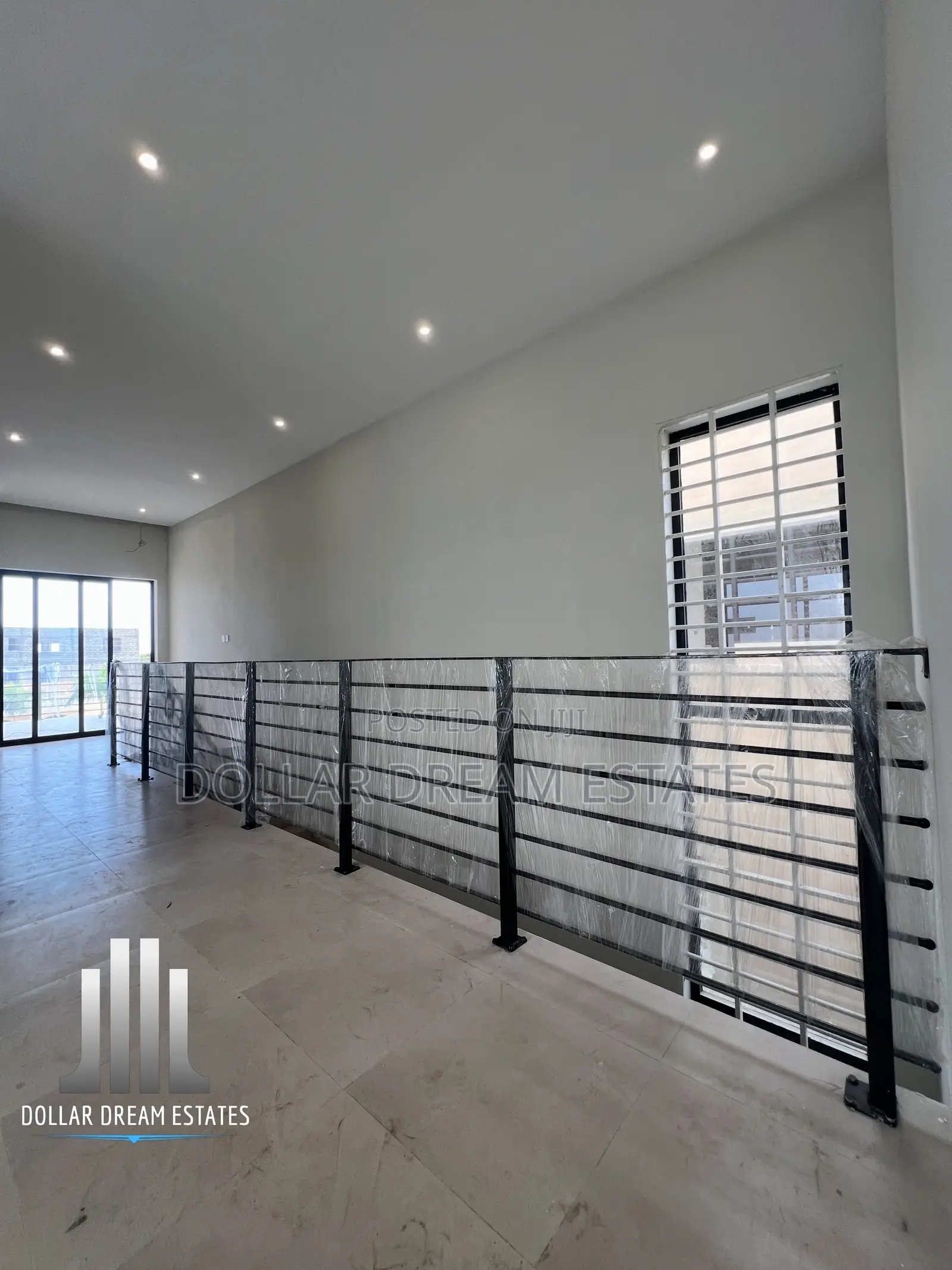 5bdrm House in Spintex for sale