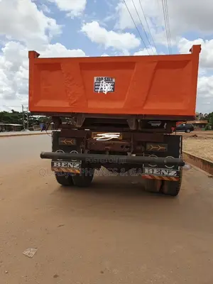 Benz V8 Tipper Truck – Heavy Duty