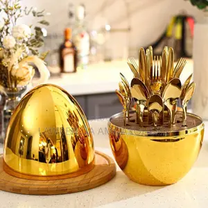 Striking and Elegant Cutlery Set