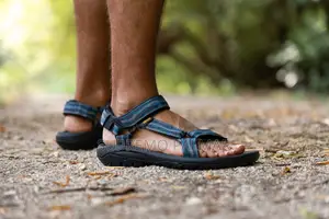 Teva Slippers – Hurricane XLT 2 Sandals, Mood Indigo