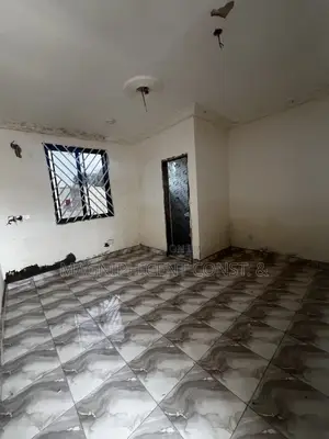 1bdrm Apartment in Lakeside, Ashaley Botwe for rent