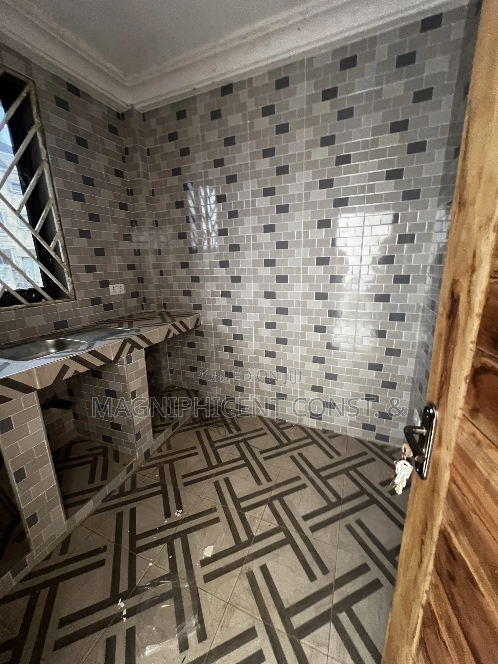 1bdrm Apartment in Lakeside, Ashaley Botwe for rent