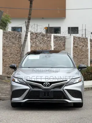 Toyota Camry XSE 2023 Silver