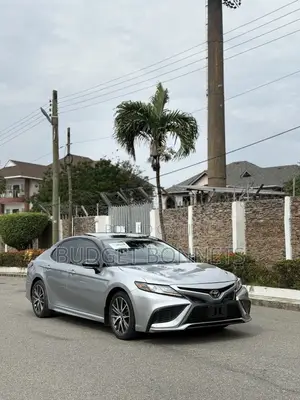 Toyota Camry XSE 2023 Silver