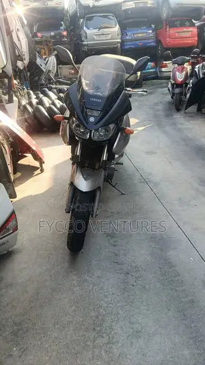 Yamaha 2006