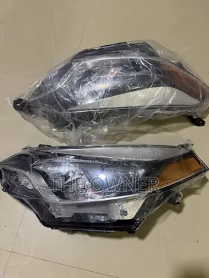2014 to 2016 Toyota Corolla Headlights