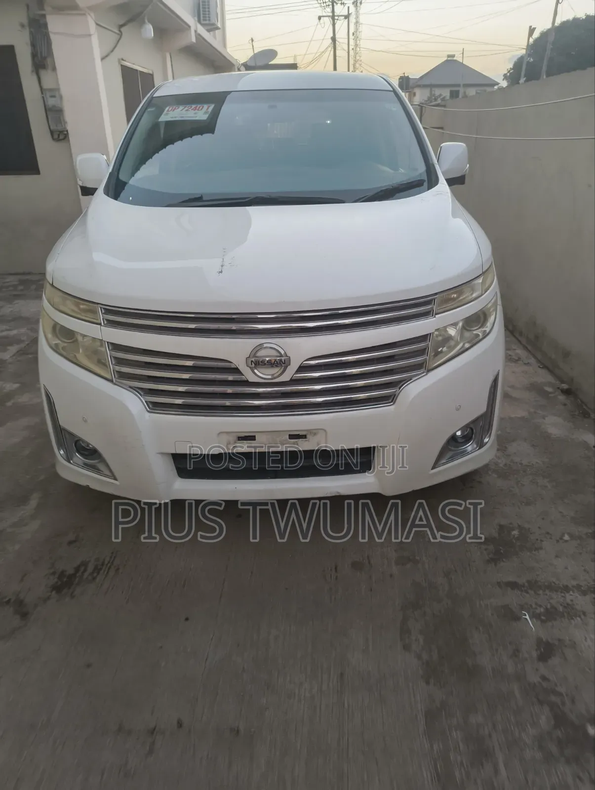 Nissan Elgrand 2013 White