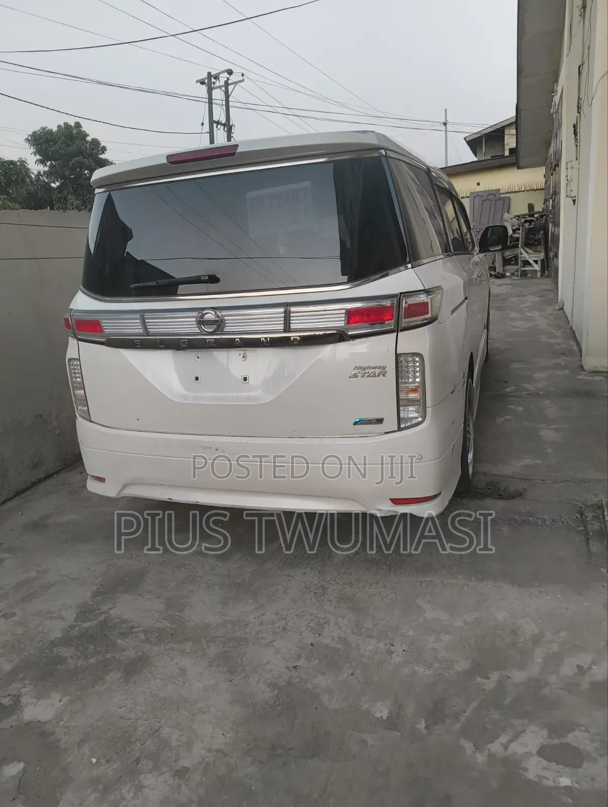 Nissan Elgrand 2013 White