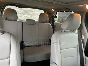 Toyota Sienna Limited Premium AWD (3.5L 6cyl 8A) 2018 Burgundy