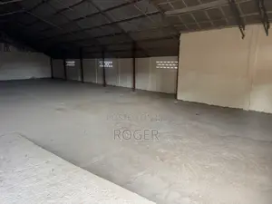 650 SQM Warehouse for Rent at Avenor
