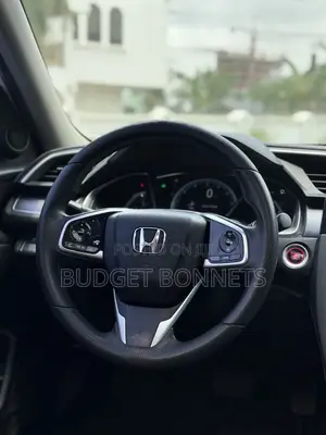 Honda Civic EX Sedan 2018 White