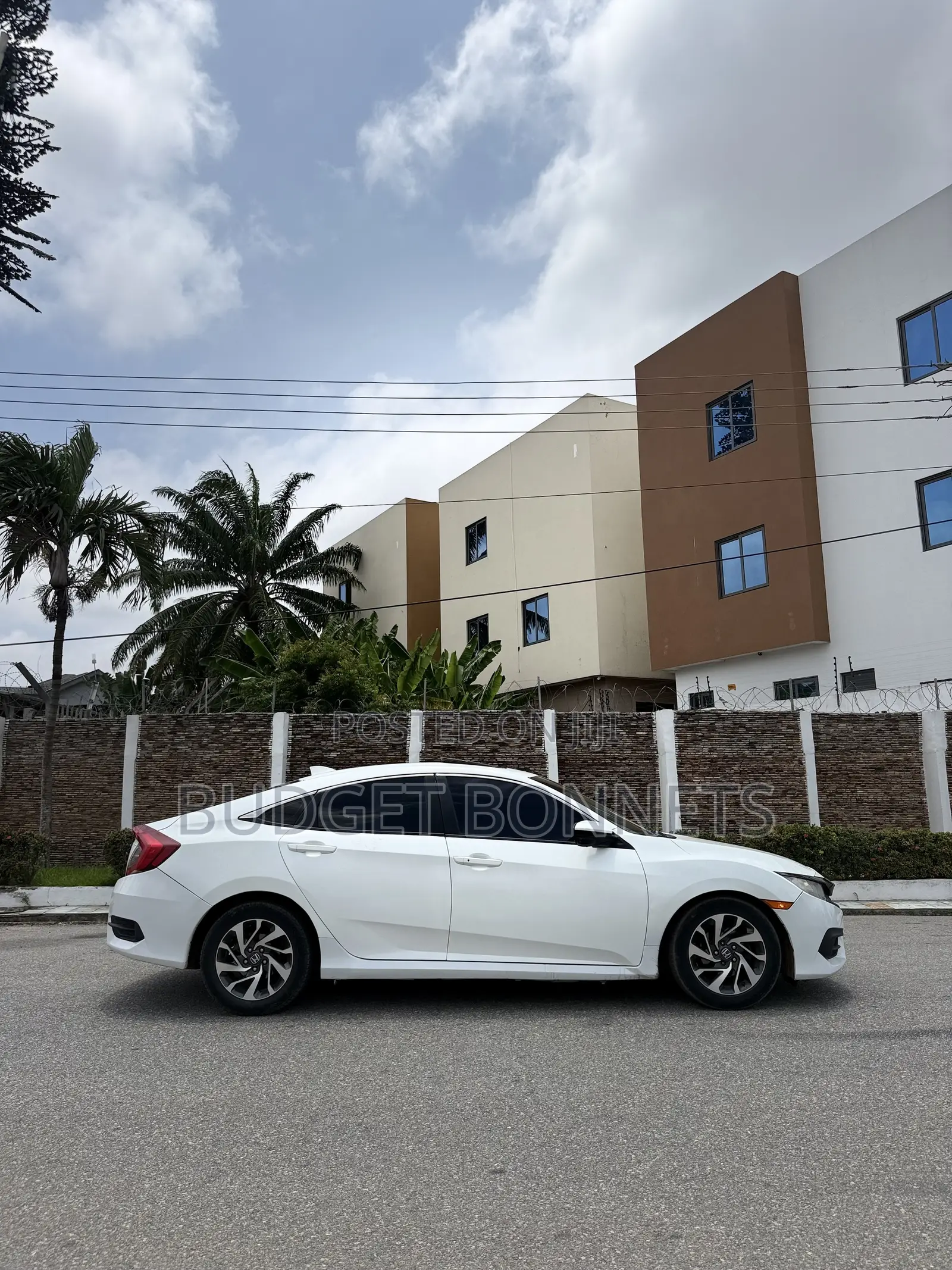 Honda Civic EX Sedan 2018 White