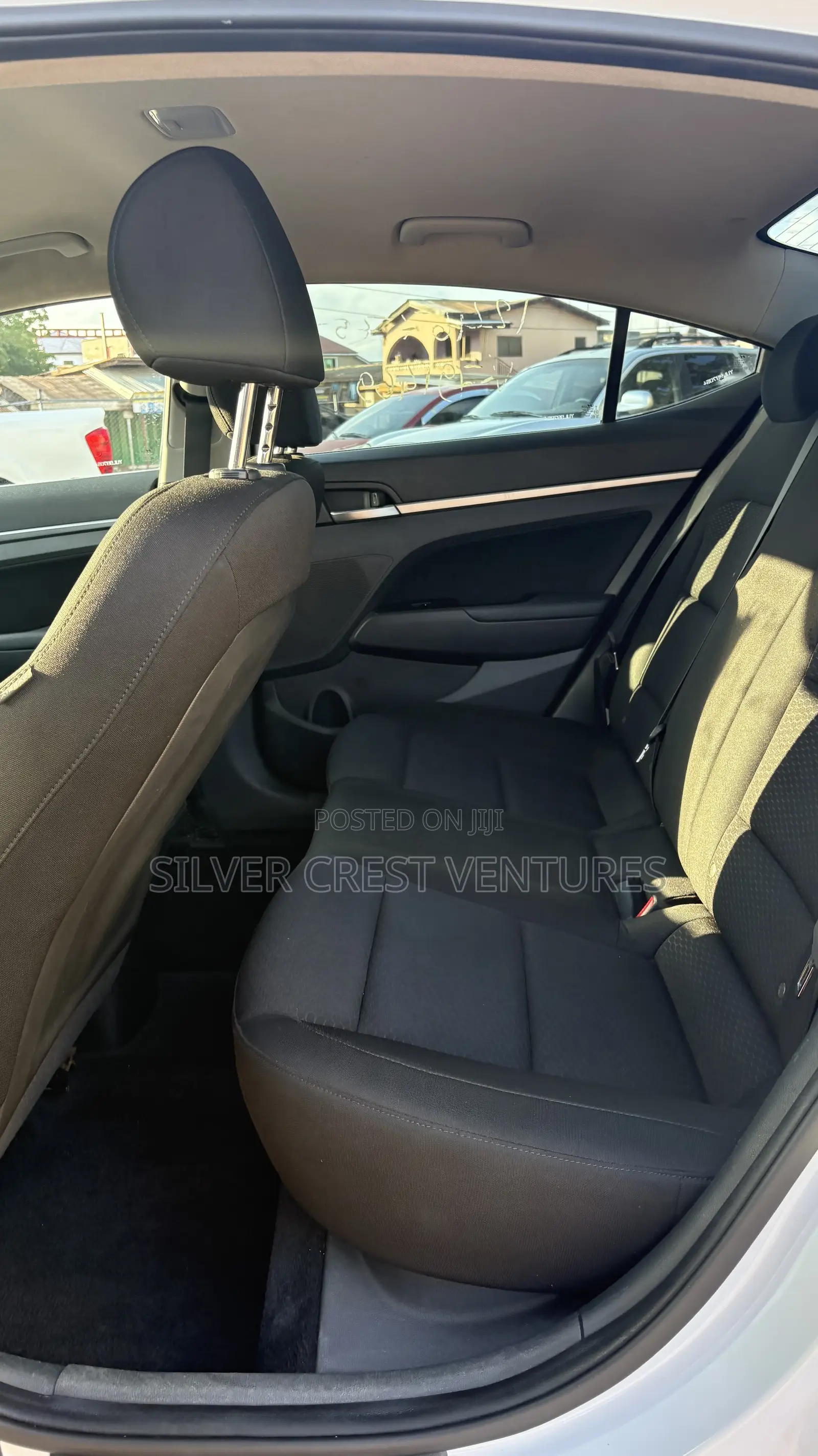 Hyundai Elantra SE 2019 White