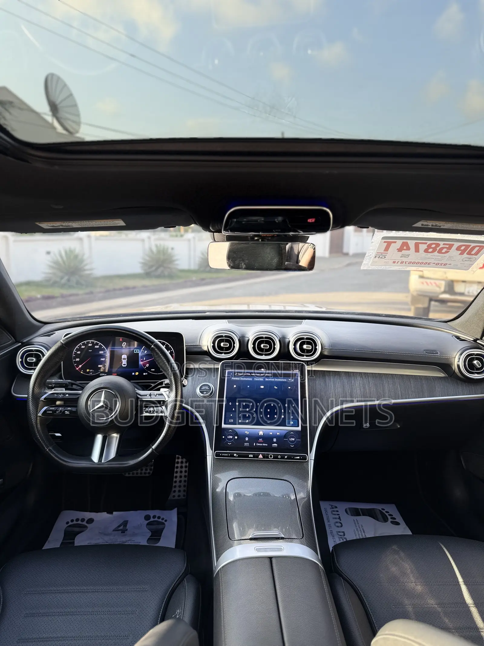 Mercedes-Benz C300 2023 Black