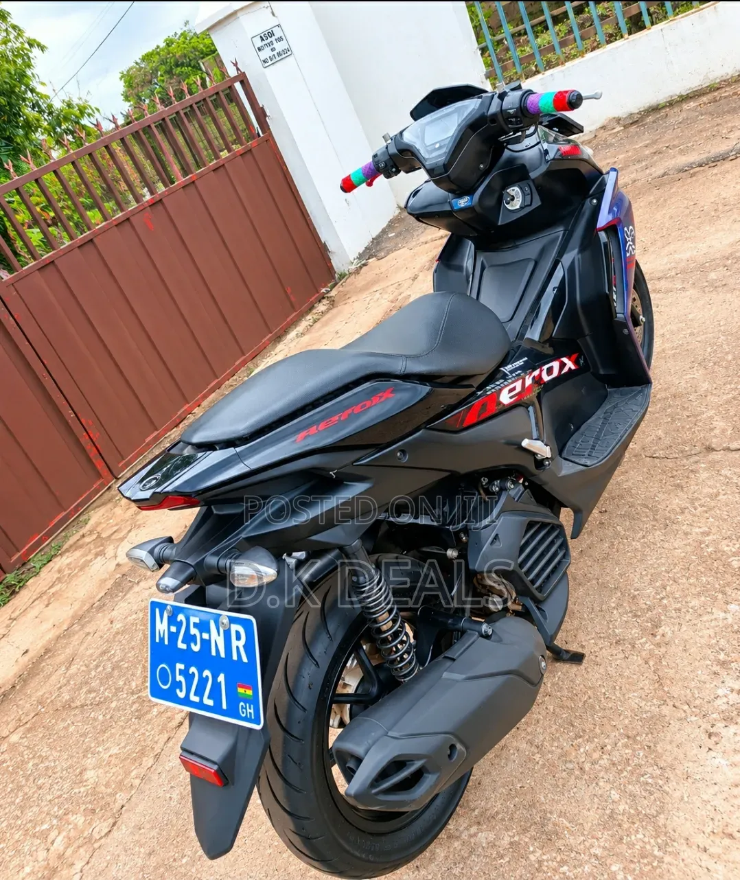 Yamaha Aerox 2025 Black