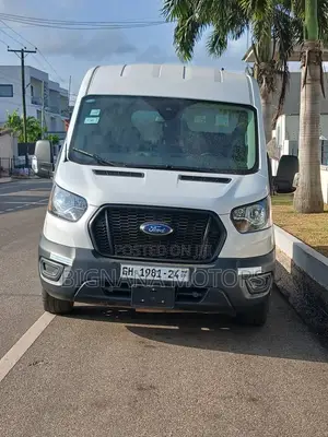 Ford Transit 2023 White