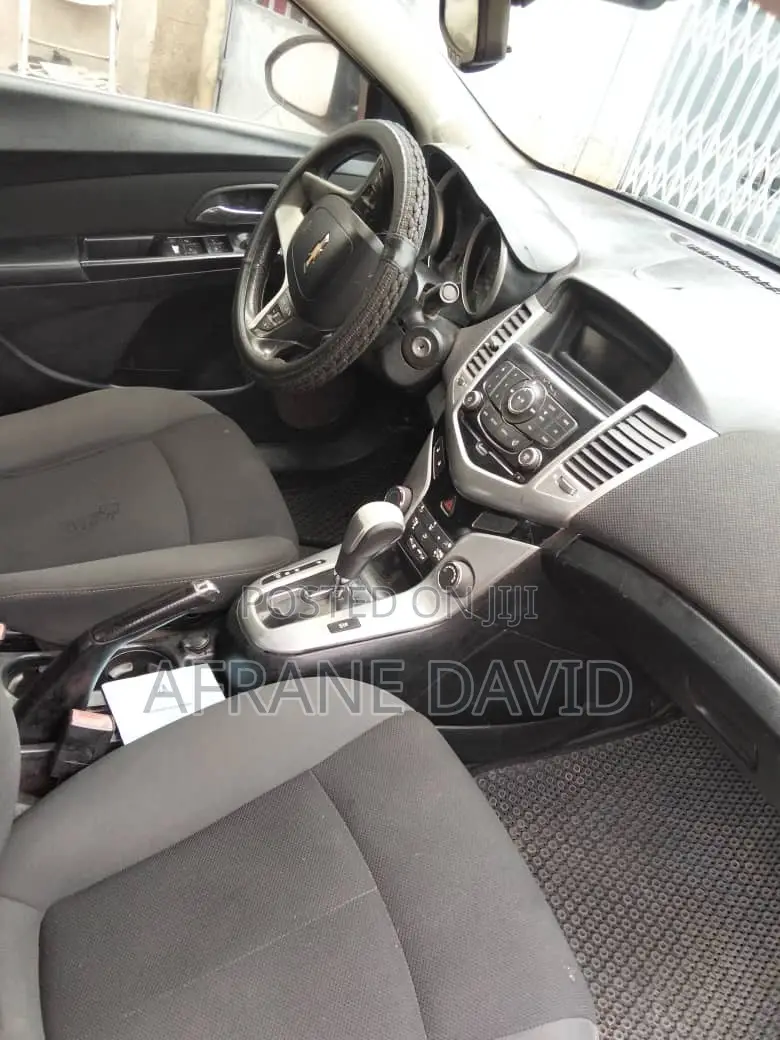 Chevrolet Cruze 2015 Black