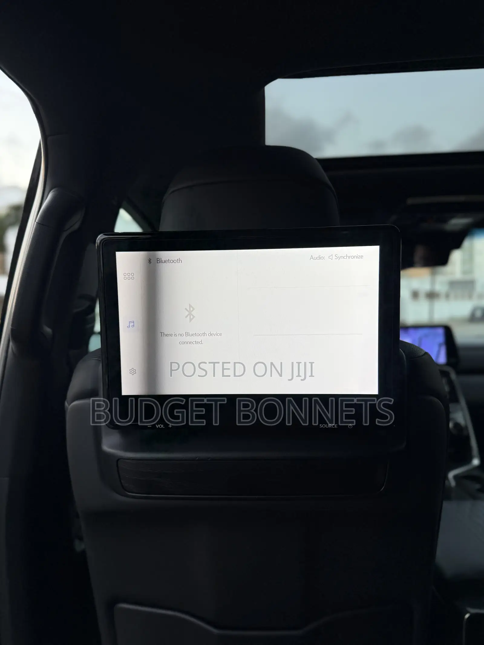 Lexus LX 600 2023 Gold